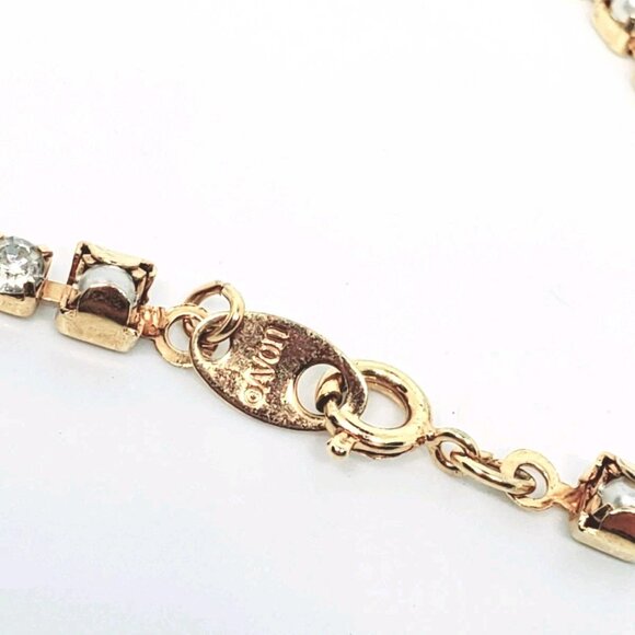 Avon Vintage Gold Tone Rhinestone Pearl Bracelet - Picture 4 of 4